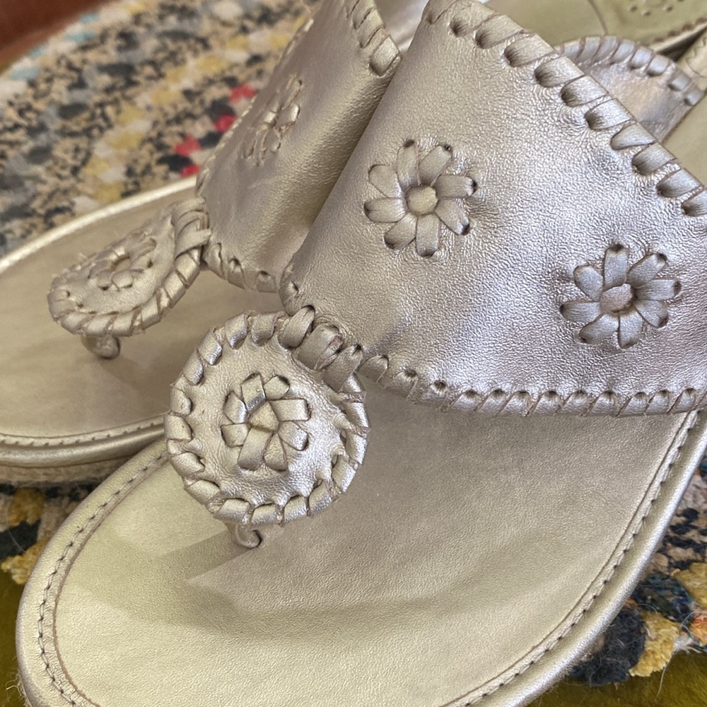 Like New Jack Rogers Gold Women Sandals, Size 9 - Picture 3 of 7